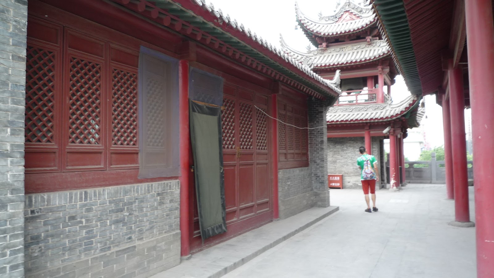 A scenic view of Yinchuan Yuhuangge