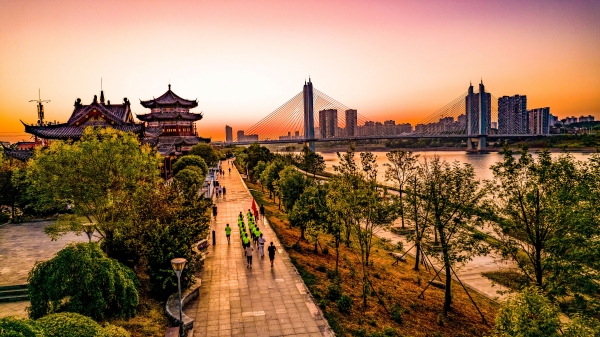 A scenic view of Yiyang Yangwuling Guyao Zhi