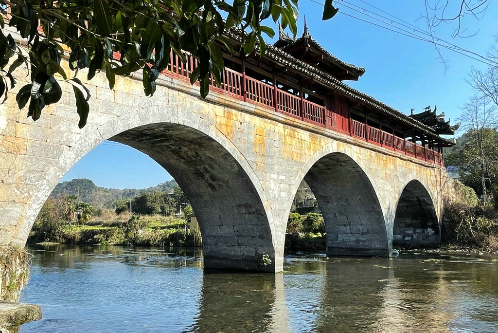 A scenic view of Yongzhou Guangliqiao