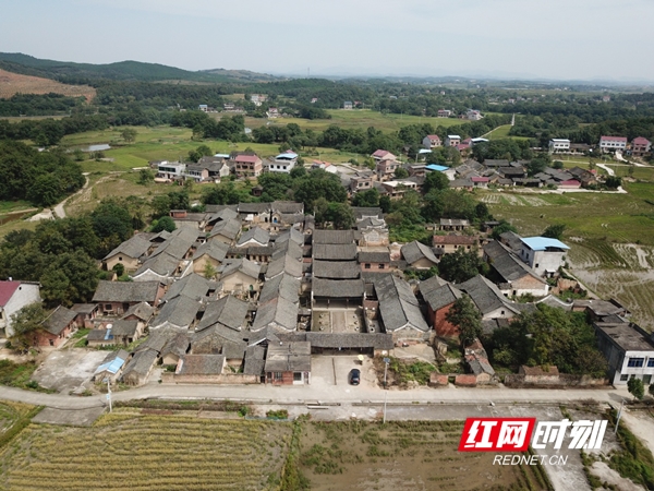 A scenic view of Yongzhou Huxi Huangshi Zongci