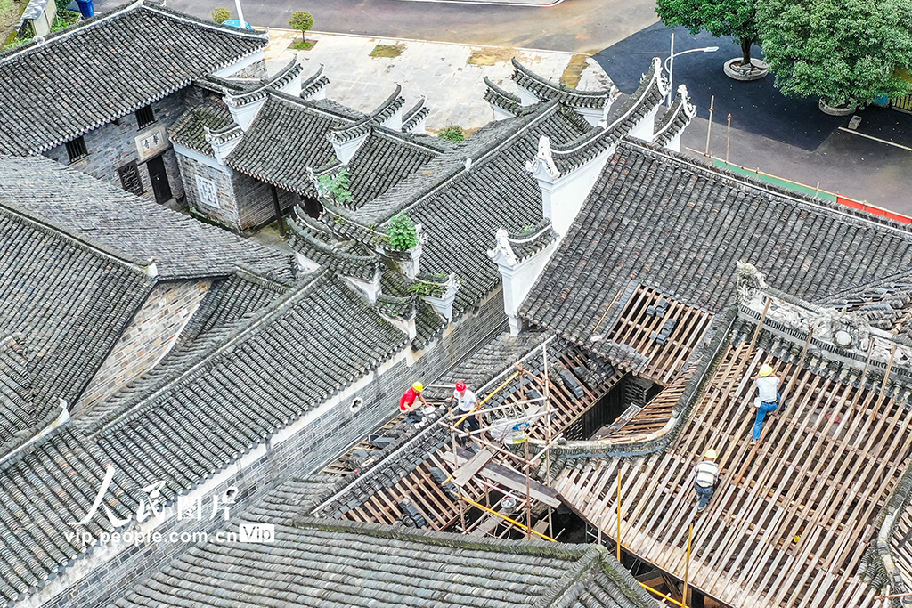 A scenic view of Yongzhou Huxi Huangshi Zongci