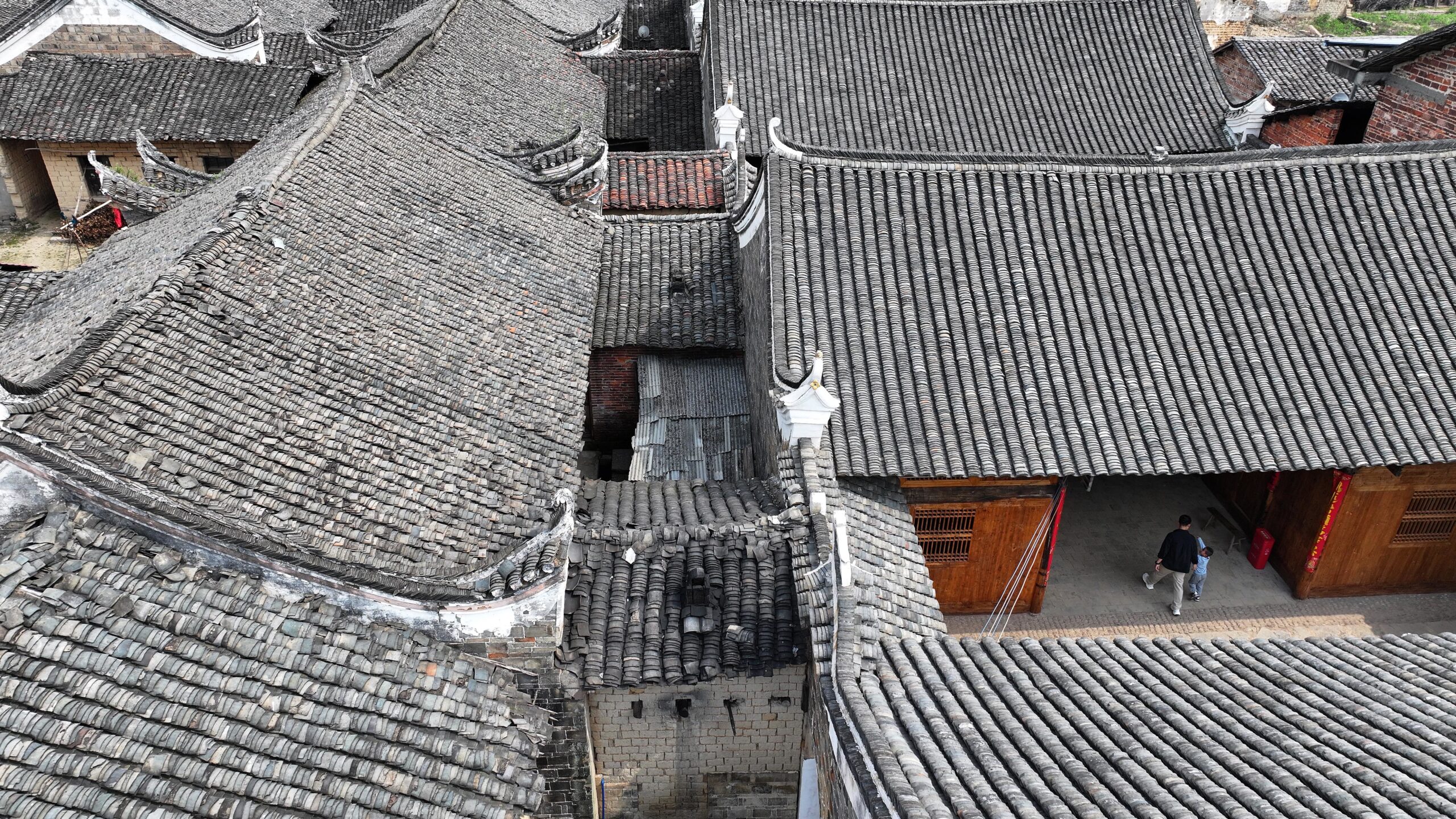 A scenic view of Yongzhou Jianyantou Zhoujia Dayuan Gujianzhuqun