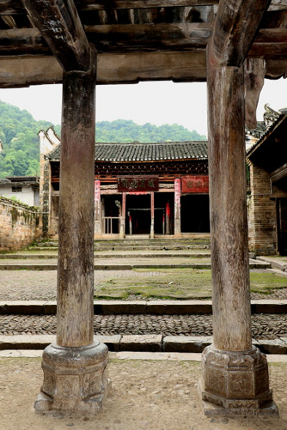 A scenic view of Yongzhou Jiuanbei Hanlinci