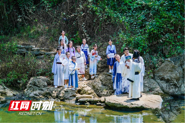 A scenic view of Yongzhou Liuzimiao