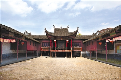 A scenic view of Yongzhou Shenxia Lishi Zongci