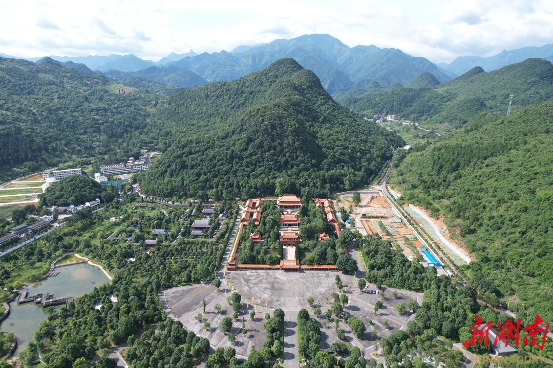 A scenic view of Yongzhou Shundimiao Yizhi