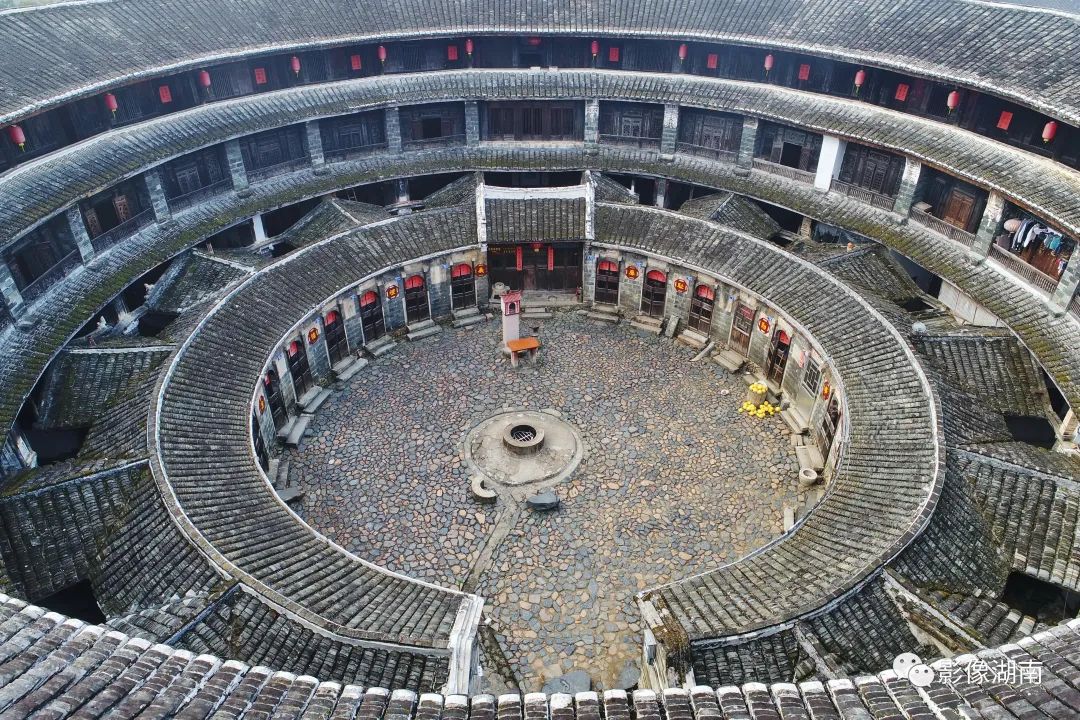 A scenic view of Yongzhou Suiyuanlou Gujianzhuqun