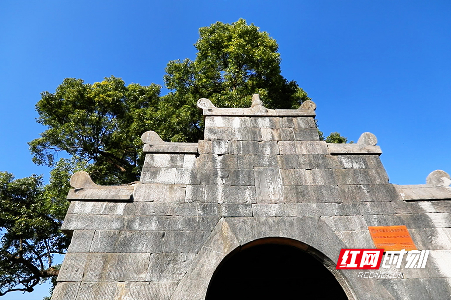 A scenic view of Yongzhou Xiang Gui Gudao Yongzhouduan