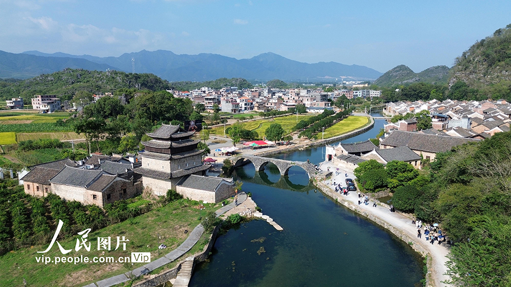 A scenic view of Yongzhou Xiang Gui Gudao Yongzhouduan