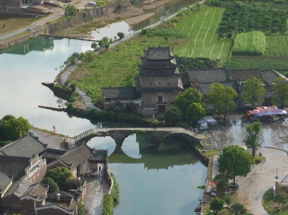 A scenic view of Yongzhou Xiang Gui Gudao Yongzhouduan