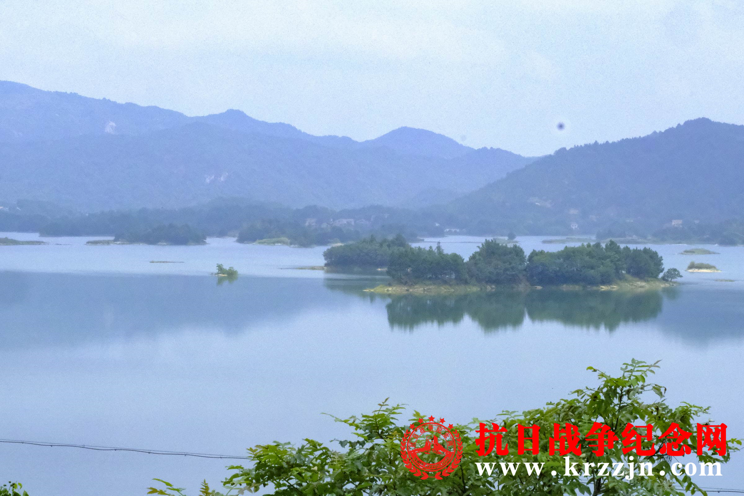 A scenic view of Yueyang Dayunshan Sanzhan Sanjie Moya Shike