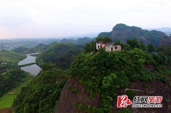 A scenic view of Yueyang Pingjiang Canan Yizhi