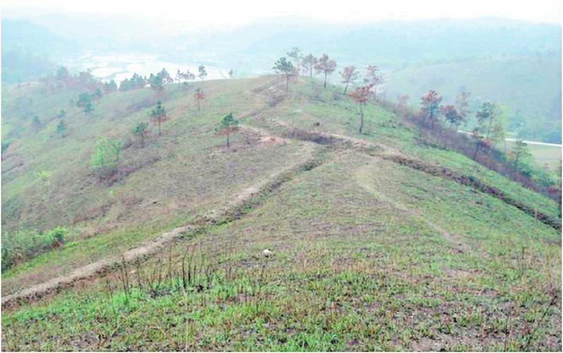 A scenic view of Yueyang Tonggushan Yizhi