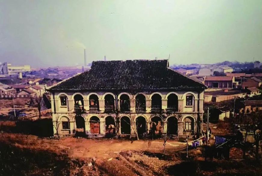 A scenic view of Yueyang Yuezhouguan