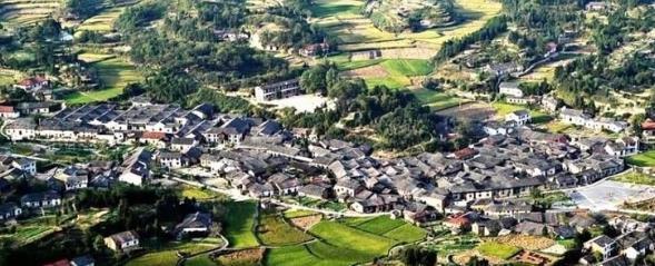 A scenic view of Yueyang Yuezhouguan