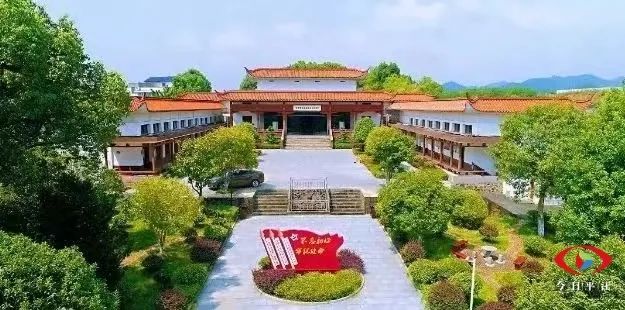 A scenic view of Yueyang Zhonggong Pingjiang Xianwei Jiuzhi