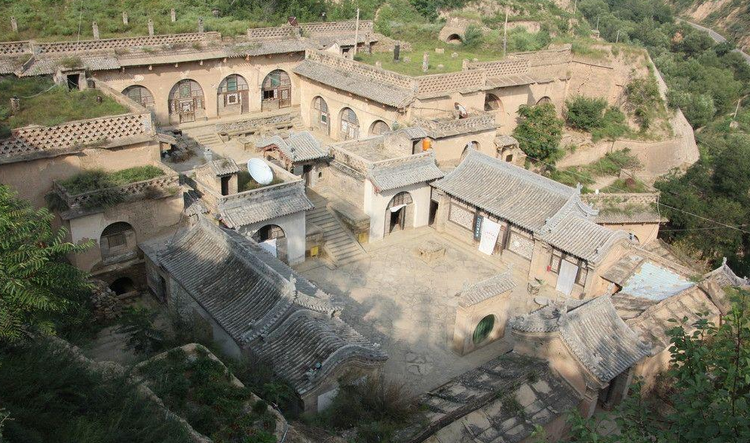 A scenic view of Yulin Jiang Family Manor