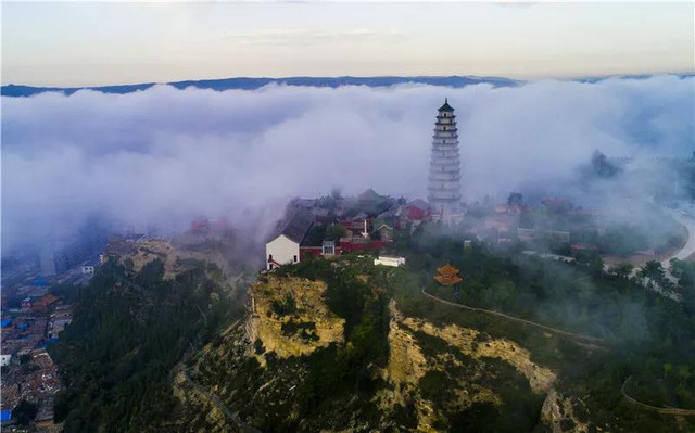 A scenic view of Yulin Linzhou Ancient City