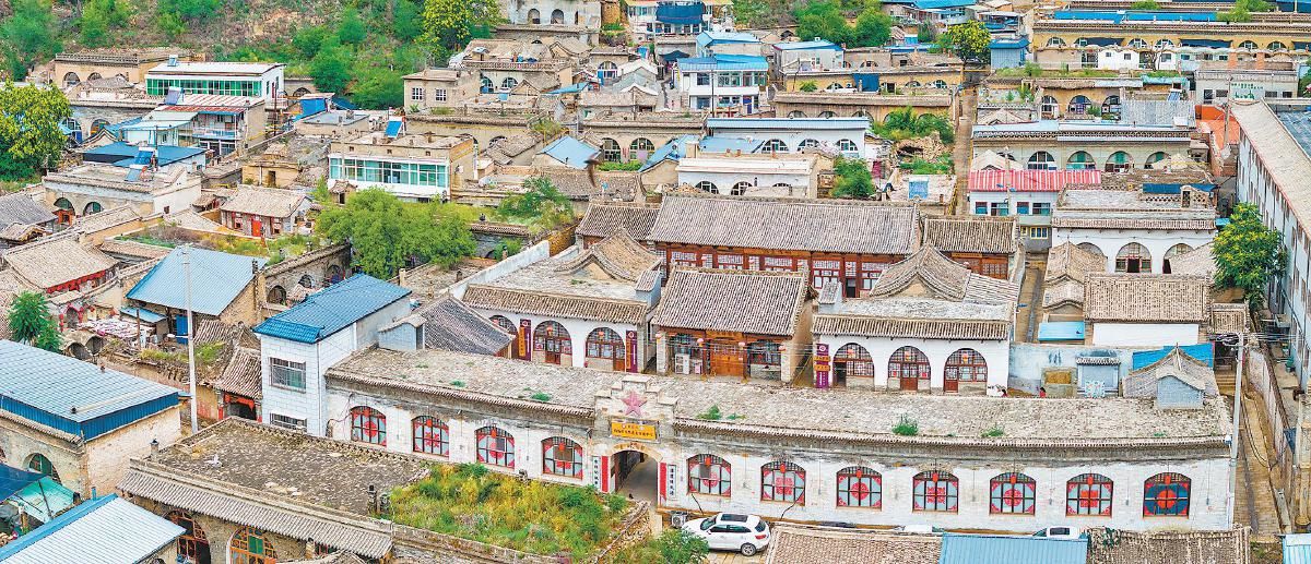 A scenic view of Yulin Mizhi Chang Family Manor