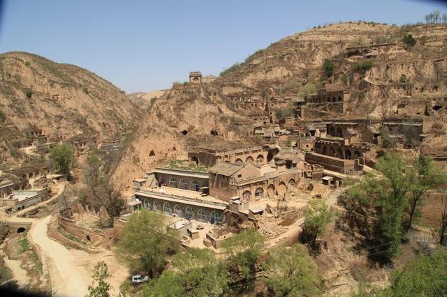 A scenic view of Yulin Suide Dang Family Manor