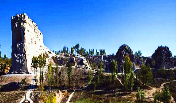A scenic view of Yulin Tongwan City Site