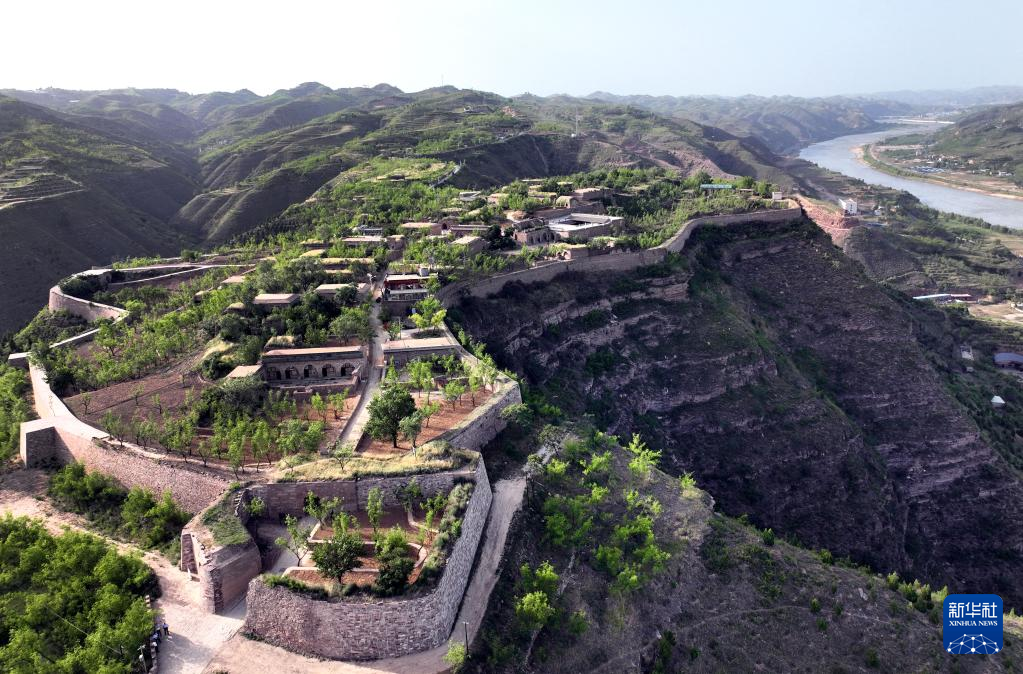 A scenic view of Yulin Wubao Stone City