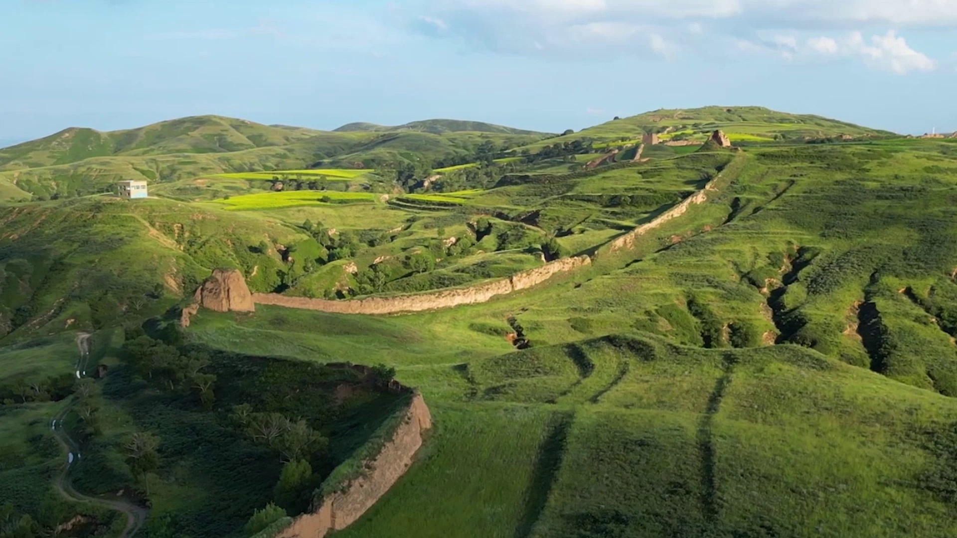 A scenic view of Yulin Xiaohe Meeting Site