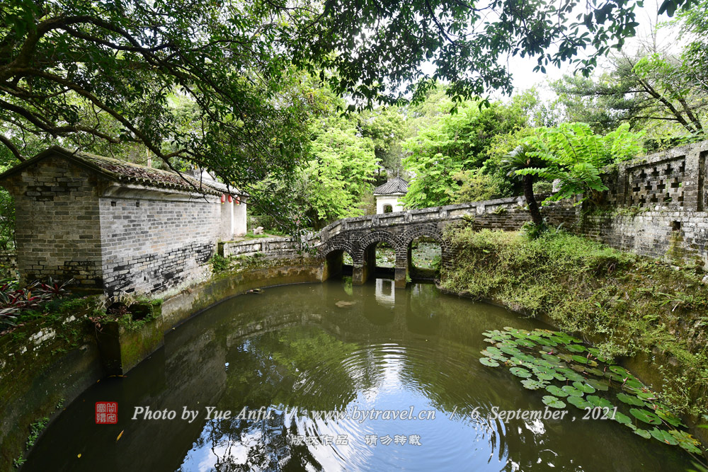 A scenic view of Yulin Xielu Shanzhuang