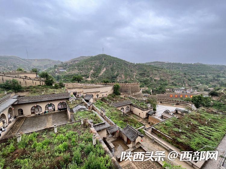 A scenic view of Yulin Yangjiagou Revolutionary Site
