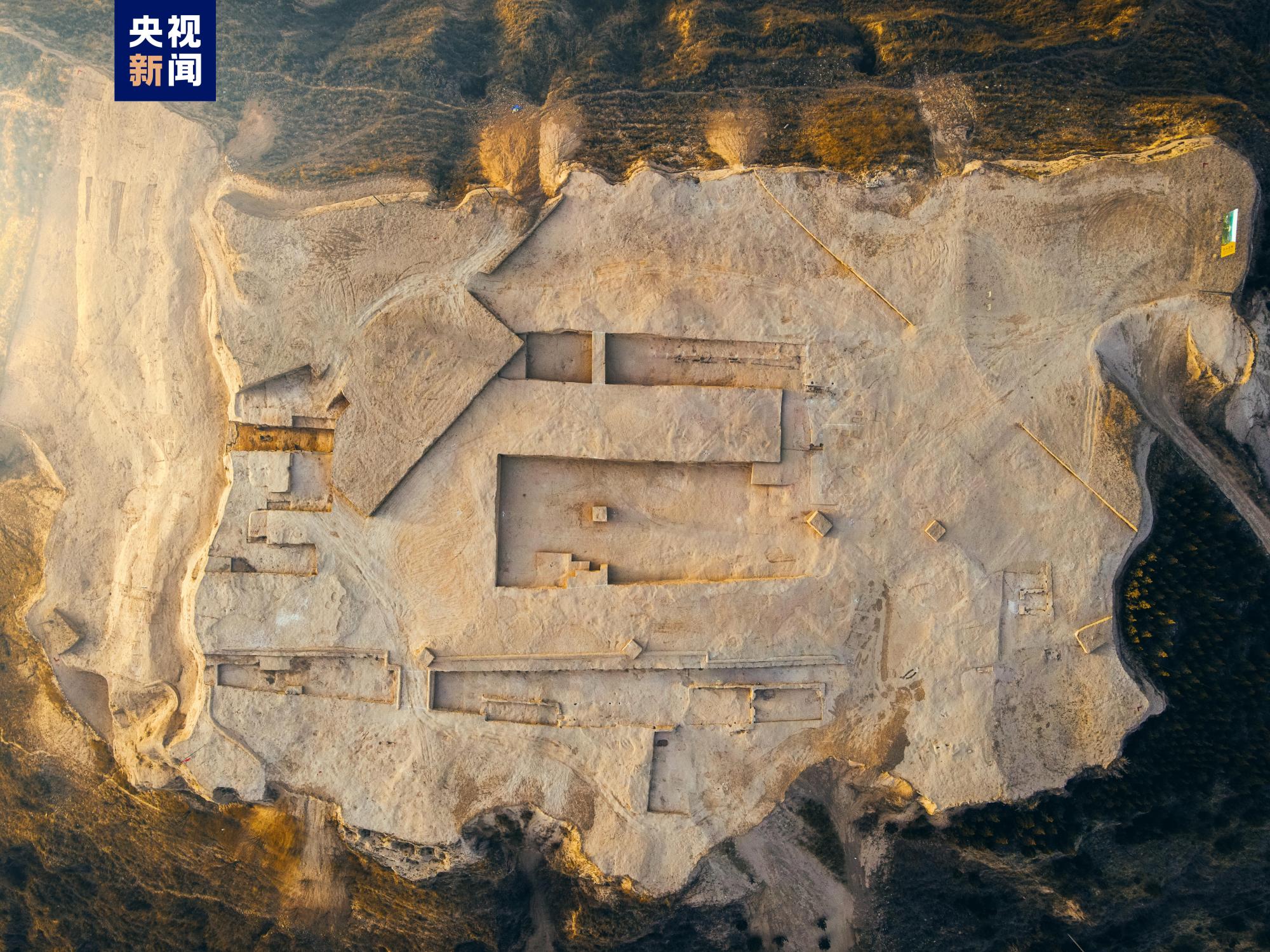 A scenic view of Yulin Yangqiaopan Han City And Tombs