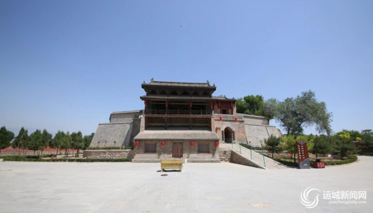 Baitai Temple in Yuncheng: A Must-Visit for Culture and Nature Enthusiasts