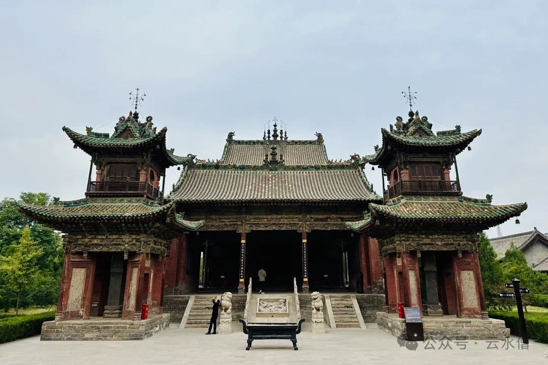 A scenic view of Yuncheng Beichi Jiwang Temple