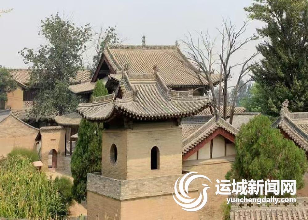 A scenic view of Yuncheng Fusheng Temple Xinjiang
