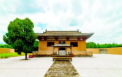 A scenic view of Yuncheng Guangren Wang Temple
