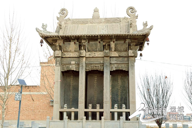 A scenic view of Yuncheng Guojiazhuang Qiu Shi Stone Pailou And Beiting
