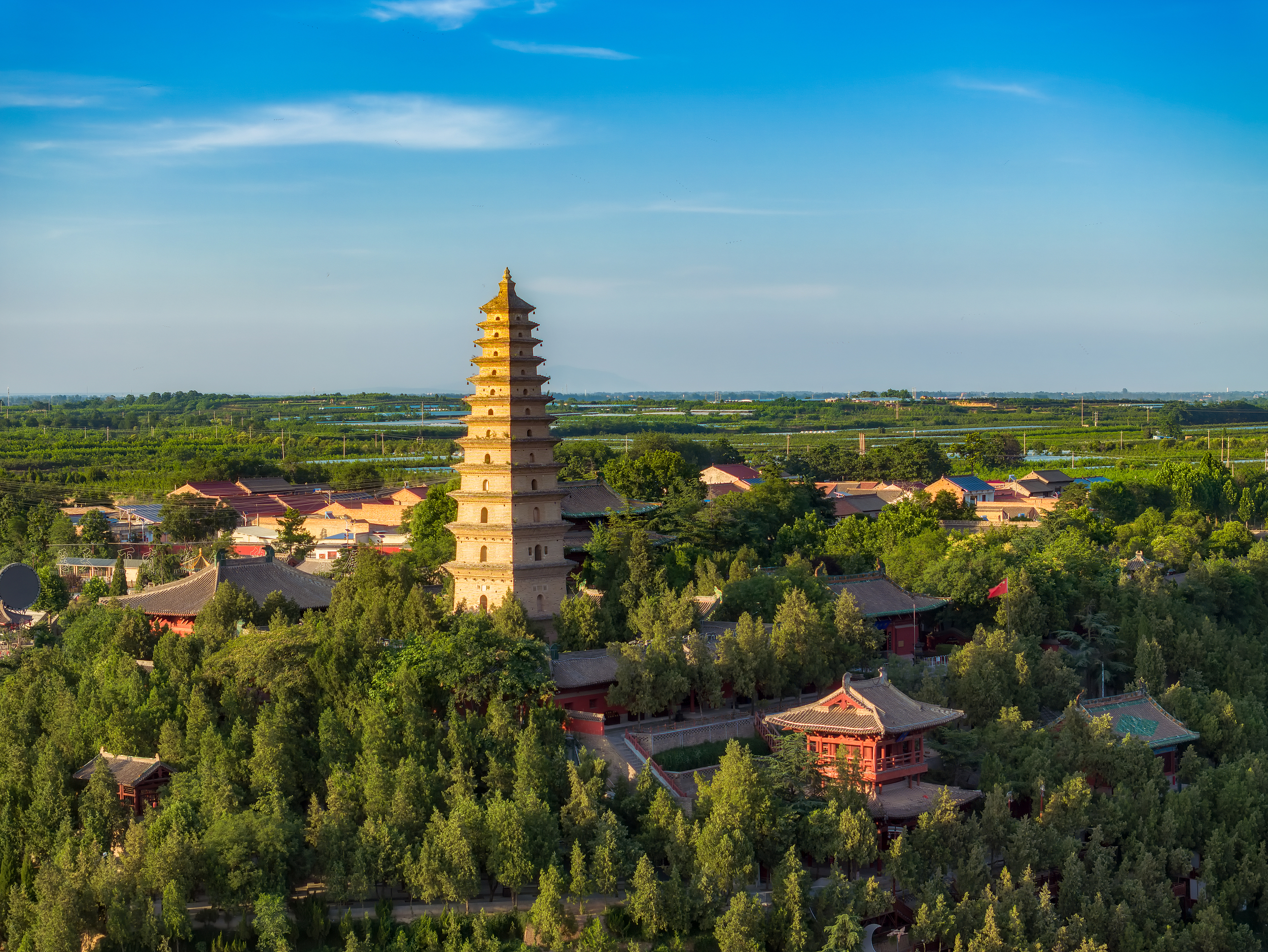 A scenic view of Yuncheng Puzhou Si Ta