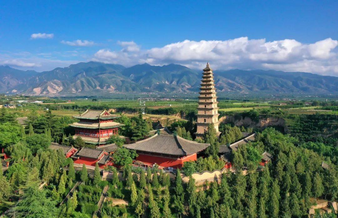 A scenic view of Yuncheng Puzhou Si Ta