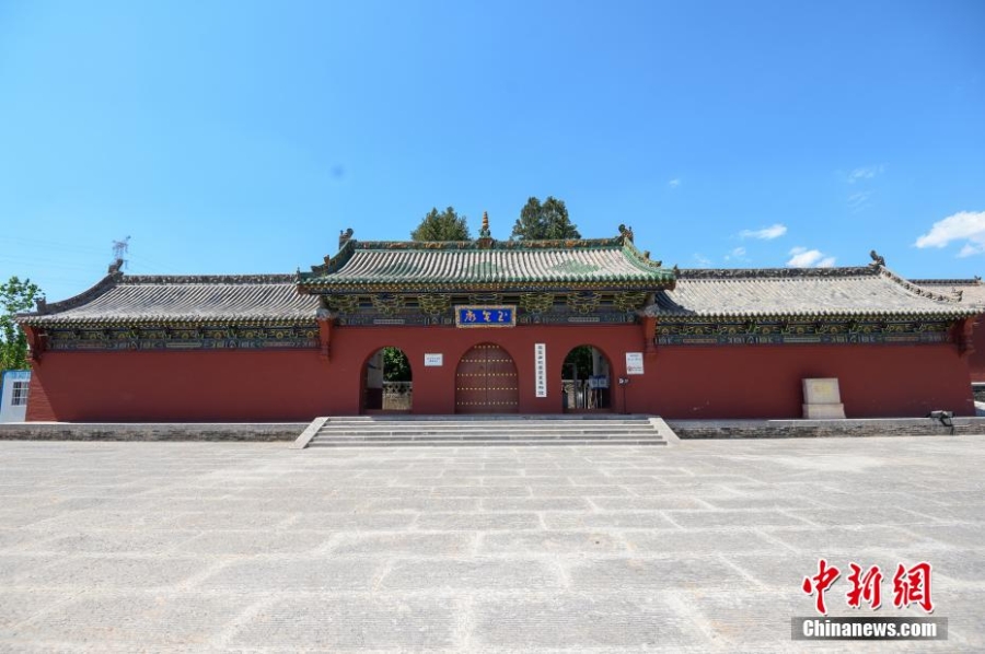 A scenic view of Yuncheng Qiaogoutou Yuhuang Temple