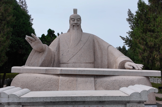 A scenic view of Yuncheng Shundi Ling Miao