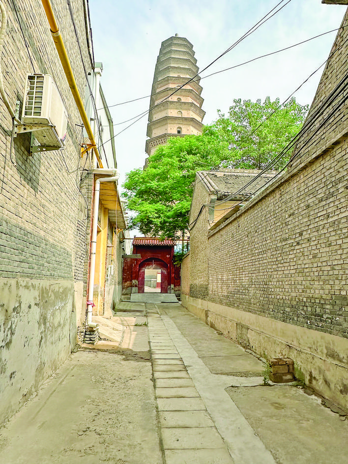 A scenic view of Yuncheng Taiping Xingguo Temple Pagoda