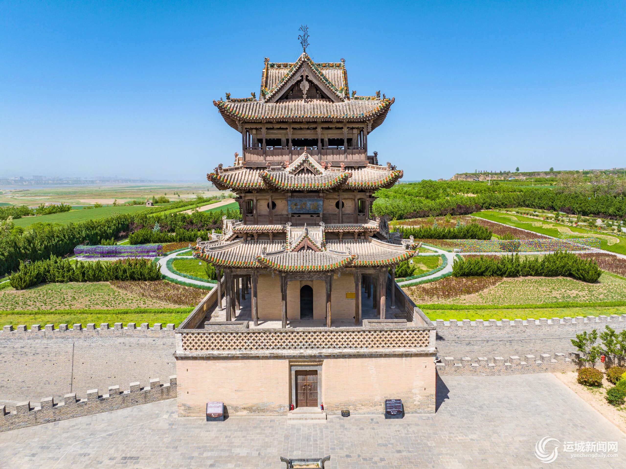 A scenic view of Yuncheng Xinjiang Shousheng Temple Hall
