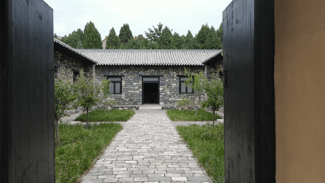 A scenic view of Yuncheng Yongji Bianque Temple