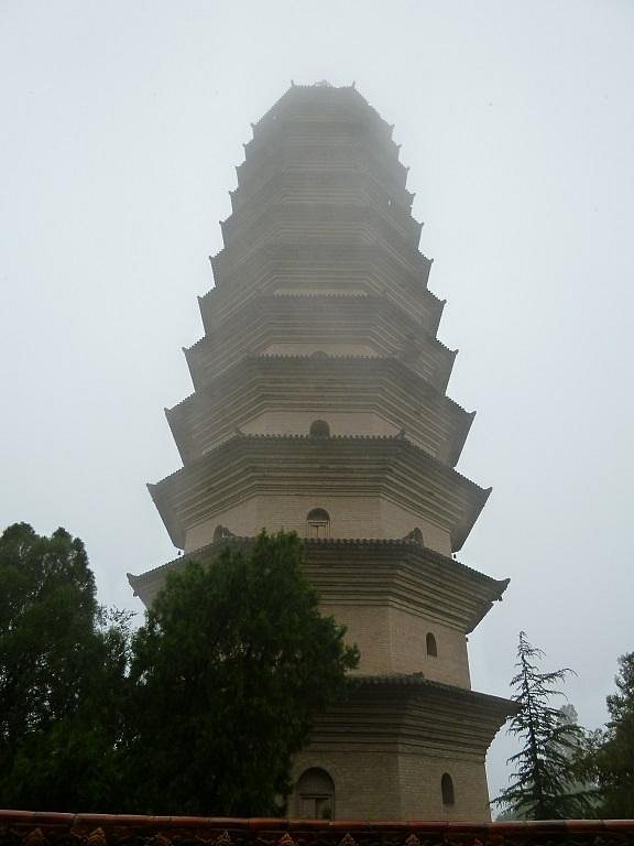 A scenic view of Yuncheng Yongji Wangu Temple