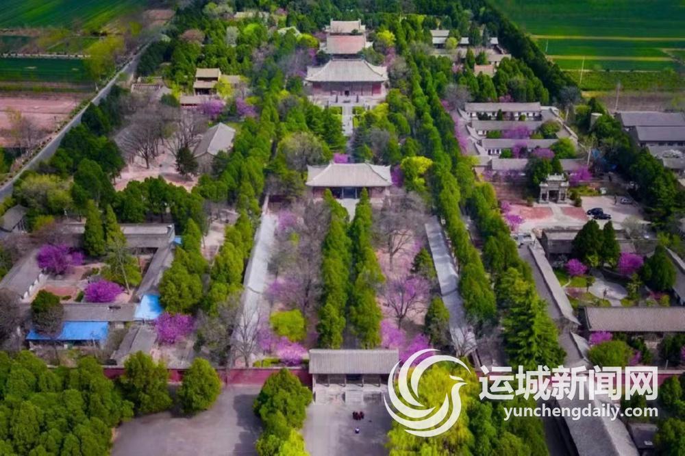 A scenic view of Yuncheng Yongle Palace