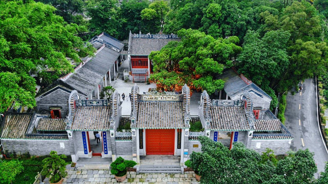 A scenic view of Yunfu Guoensi