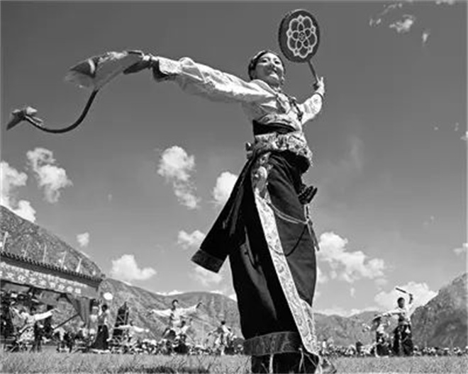 A scenic view of Yushu Gumuqun