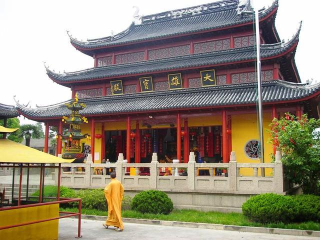 A scenic view of Yuxi Jiangchuan Wenmiao