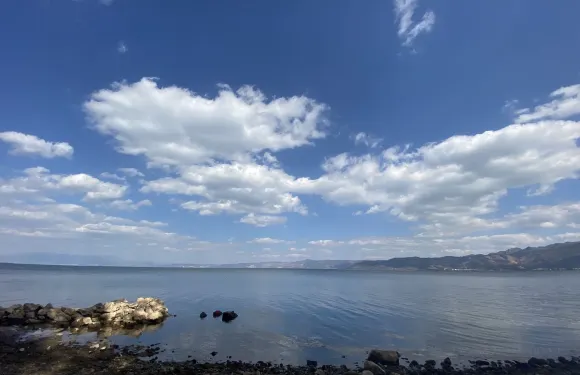 A scenic view of Yuxi Lijiashan Gumuqun