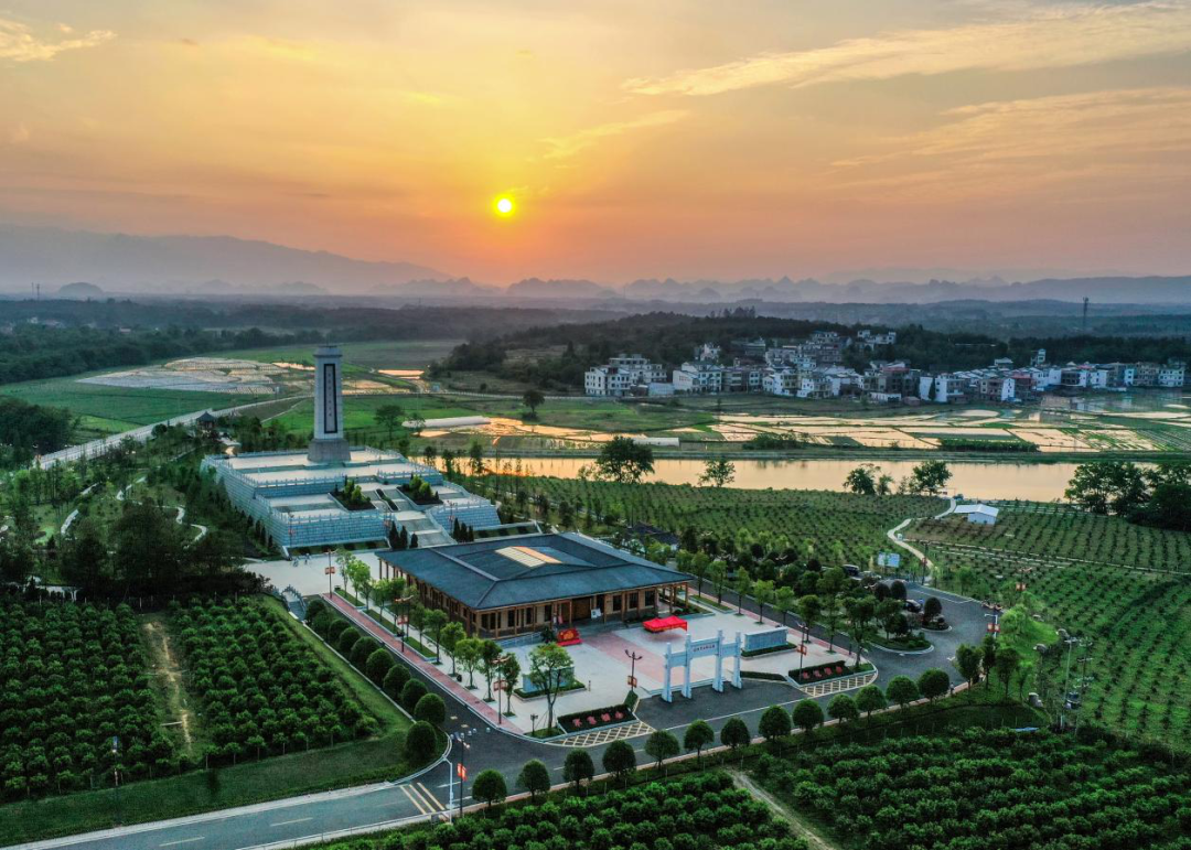 A scenic view of Zhangjiajie Helong Guju
