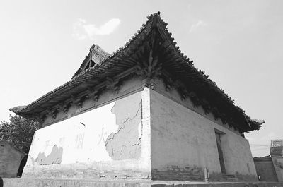 A scenic view of Zhangjiakou Nuanquan Huayan Temple